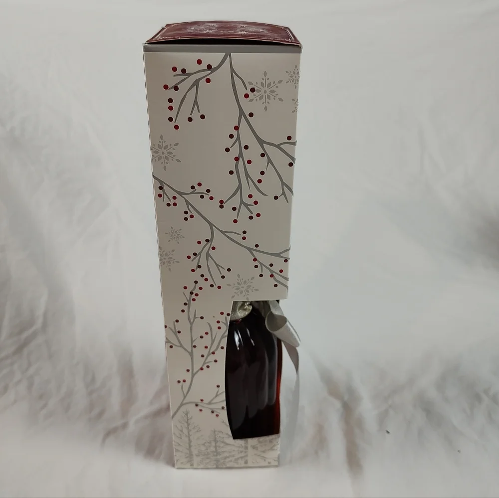 Pier 1 Imports Cranberry Balsam Red Diffuser 10fl oz